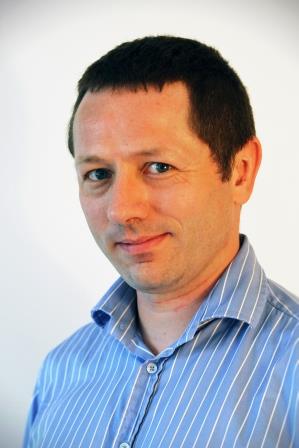Dr. Rémy Lacroix